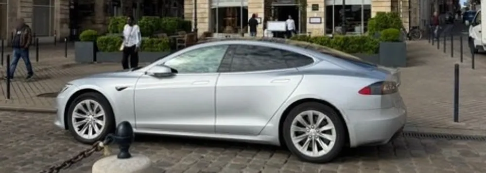 Chauffeur prive service Business bordeaux berline